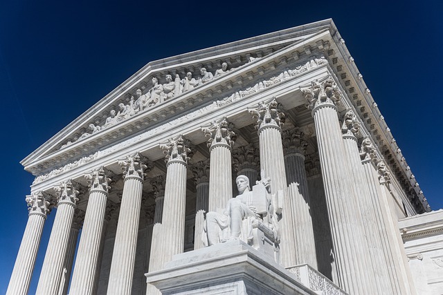 US Supreme court building
Image by Mark Thomas from Pixabay 
