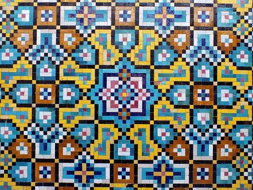 A sophisticated and colourful islamist tiled pattern